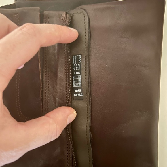 ECCO Women Brown Leather Double Zip Boots Sz 38 / 7. Condition is Pre-owned. - Picture 9 of 9